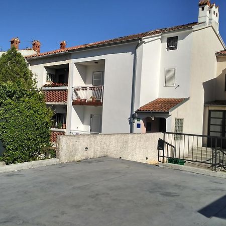 Apartment Natalia Πούλα Εξωτερικό φωτογραφία