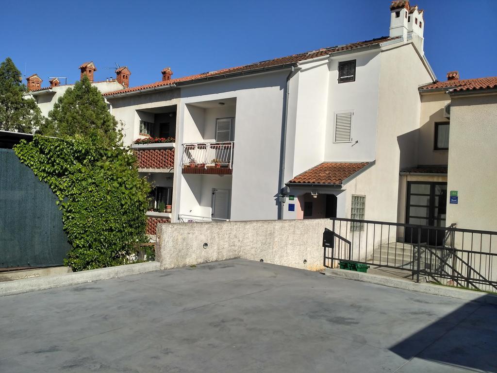 Apartment Natalia Πούλα Εξωτερικό φωτογραφία
